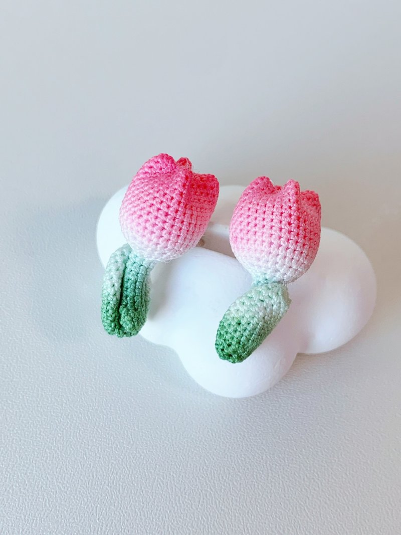 微鈎手作编织渐变色郁金香耳环针织 钩织 - 耳环/耳夹 - 绣线 多色
