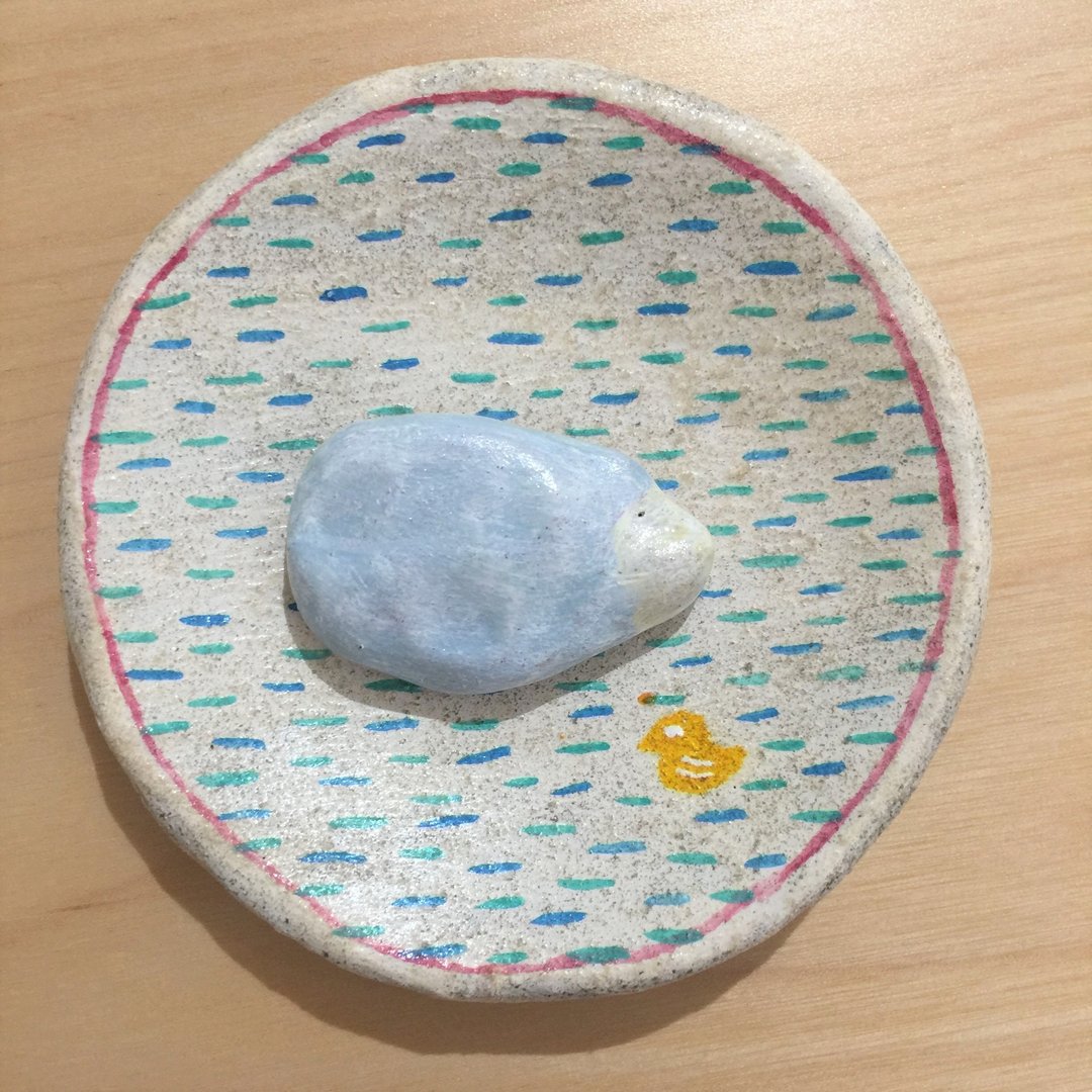 童趣。灰灰水豚手绘别针(手工别针) - 胸针 - 粘土 灰色