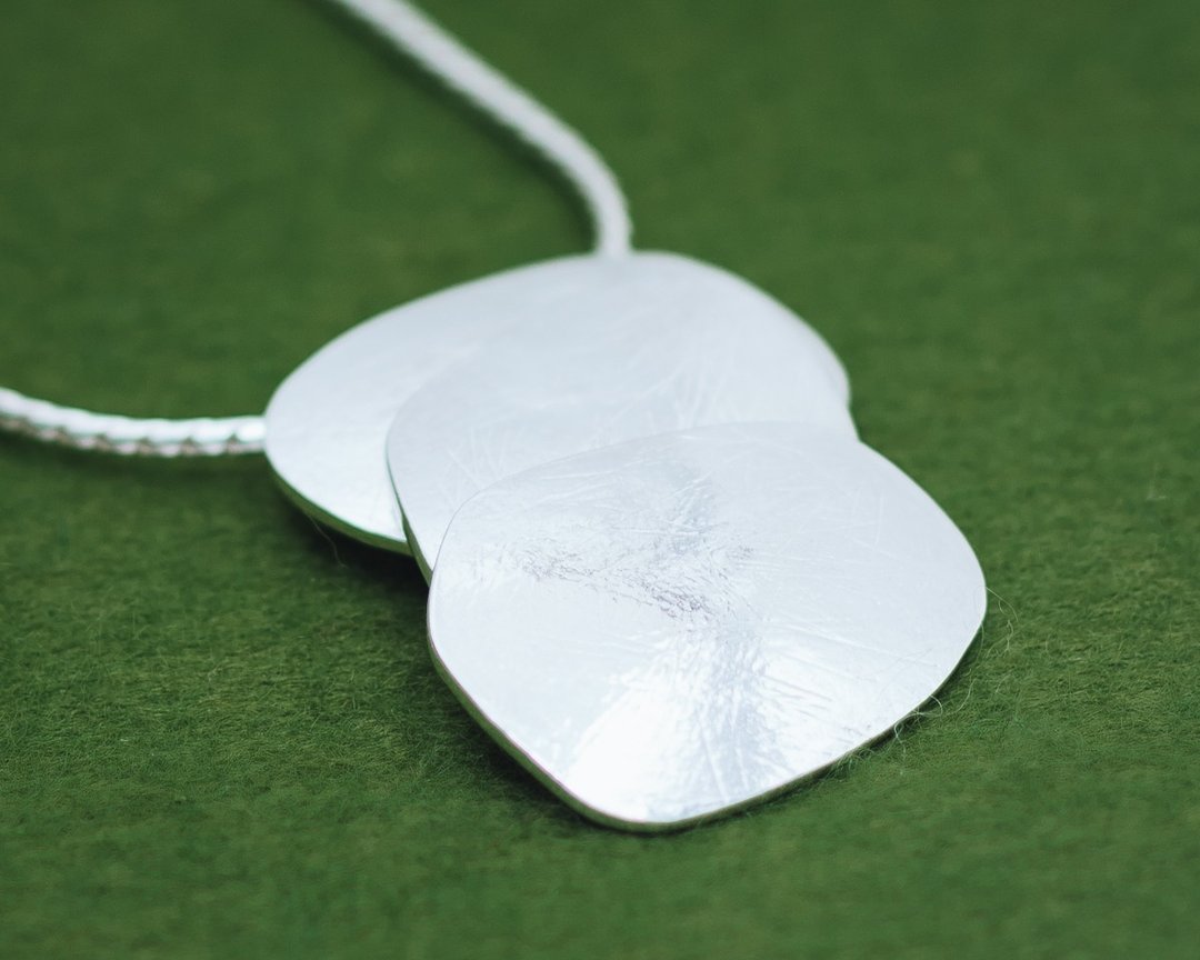 Pebbles silver pendant head necklace - Japanese wabi sabi stepping stones - 项链 - 其他金属 银色