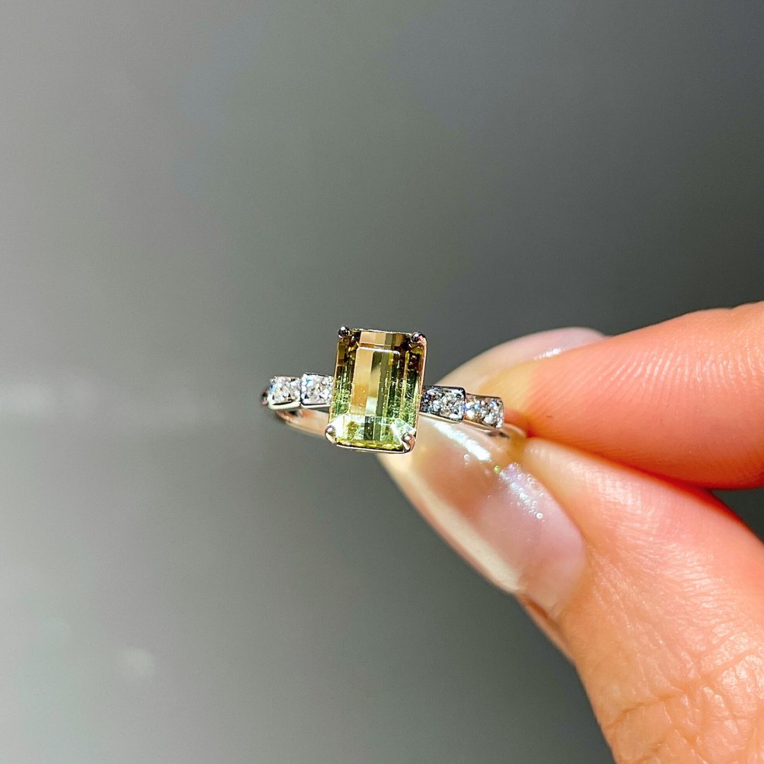 The Fusion  - 天然柠檬莱姆渐变双色碧玺 (1.65ct) 18k白金钻戒 - 戒指 - 贵金属 银色