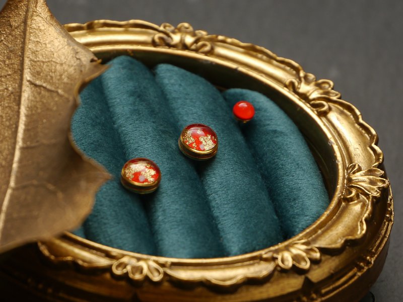 丸玉_红日_花火 - 耳环/耳夹 - 树脂 红色