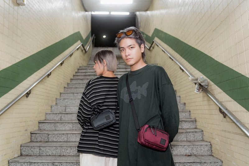 U2BAGS - Minicube - 方形小包 侧斜背包 小方包 超强尼龙 单肩包 - 侧背包/斜挎包 - 其他材质 黑色