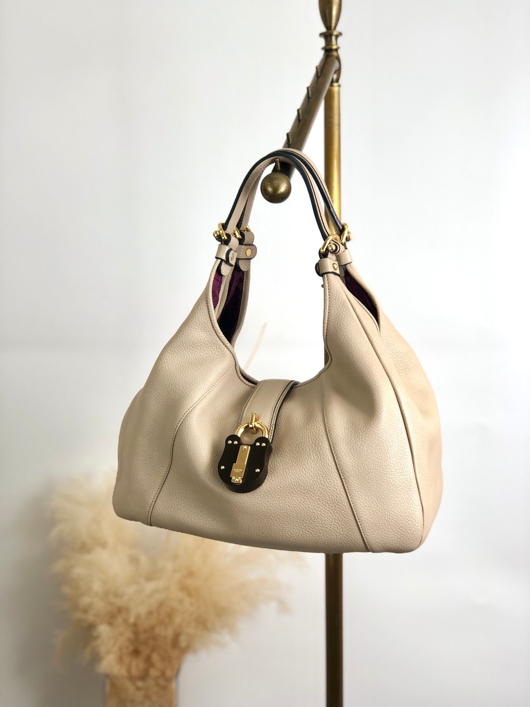 【日本直送 VintageShop solo 名牌中古包】LOEWE 罗威 Carlyle 手提包 驼色 皮革 Hobo 包 vintage 古着 经典 cc6kmu - 手提包/手提袋 - 真皮 咖啡色