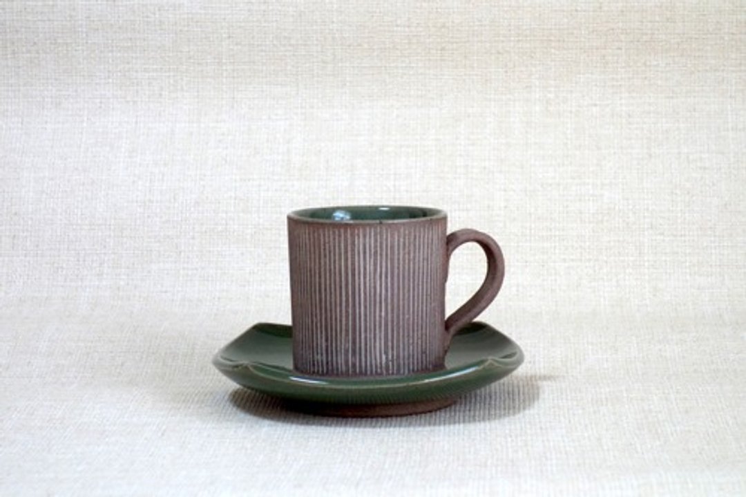 Cup/Saucer Inlaid Celadon Glaze A - 咖啡杯/马克杯 - 陶 绿色