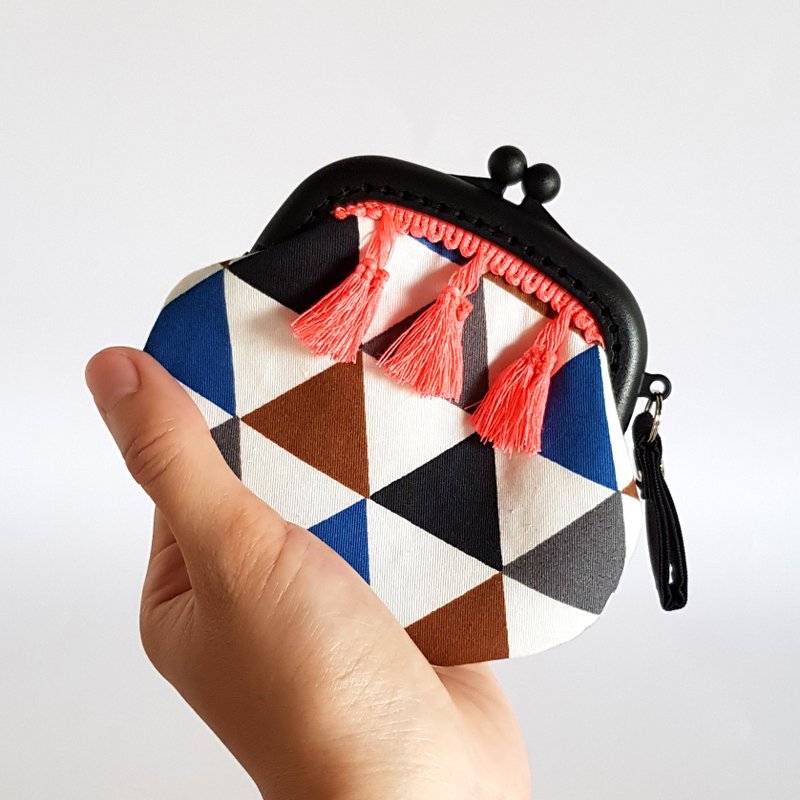 几何混搭嬉皮毛线流苏塑料口金零钱包/萤光橘 - 零钱包 - 棉．麻 黑色