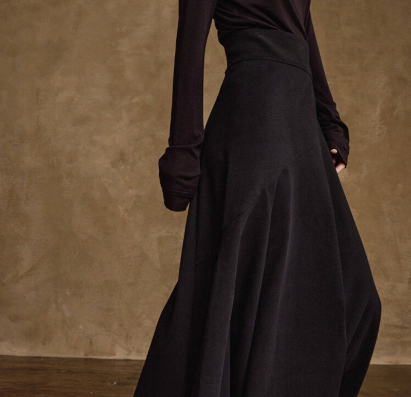 【荷叶裙】新中式复古 高腰开叉半身裙 - 裙子 - 其他材质 黑色