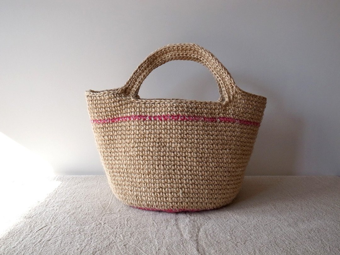 Twine mini bag pink / jute bag - 手提包/手提袋 - 其他材质 粉红色