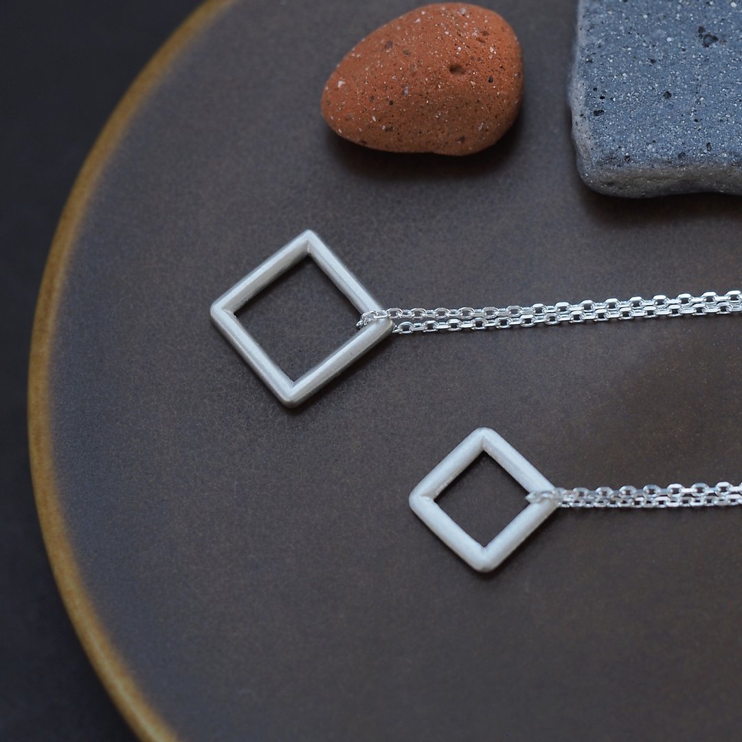 2 pieces set) open square pair necklace Silver 925 - 项链 - 其他金属 绿色