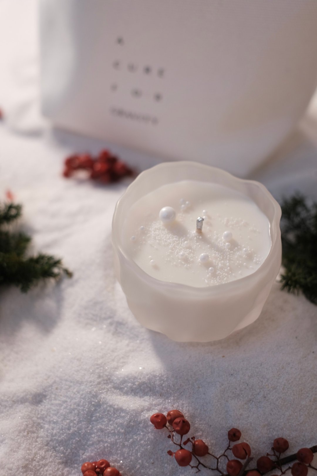 雪灯笼 捧在心手的小蜡烛 - 蜡烛/烛台 - 琉璃 白色