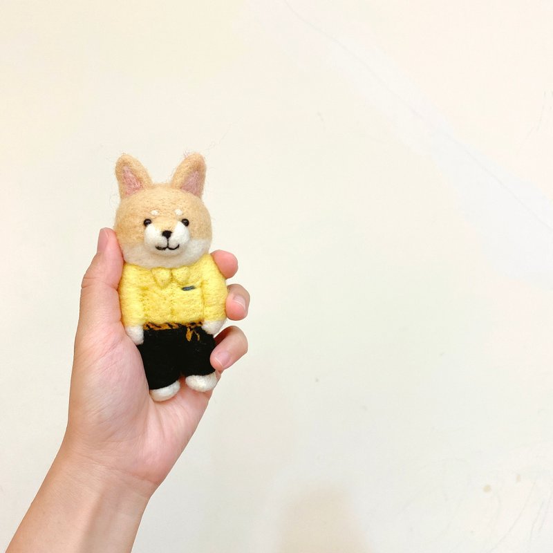 柴犬穿虎航制服 羊毛毡钥匙圈 - 钥匙链/钥匙包 - 羊毛 