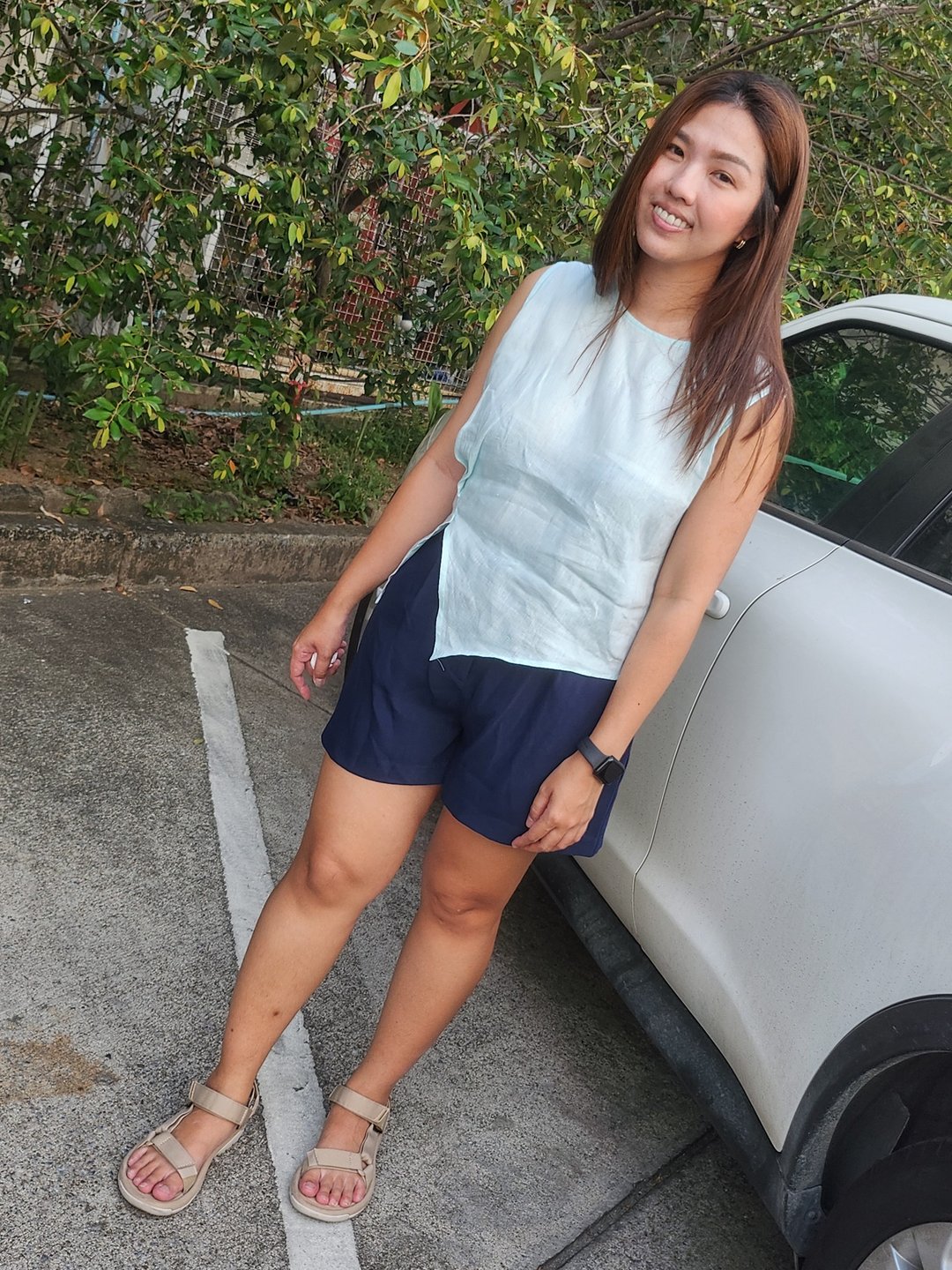 Sleeveless , real linen, pleated at the sides - 女装上衣 - 亚麻 绿色