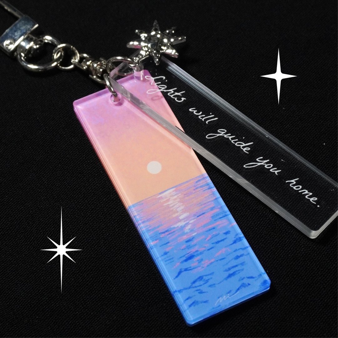 Lights will guide you home 小窗景 双面压克力挂饰 - 钥匙链/钥匙包 - 塑料 多色