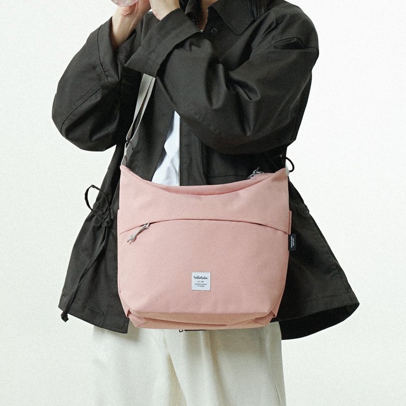 LUCAS 大开口斜背包 拥有强大收纳能力存放工作与休闲物品 - 侧背包/斜挎包 - 聚酯纤维 粉红色