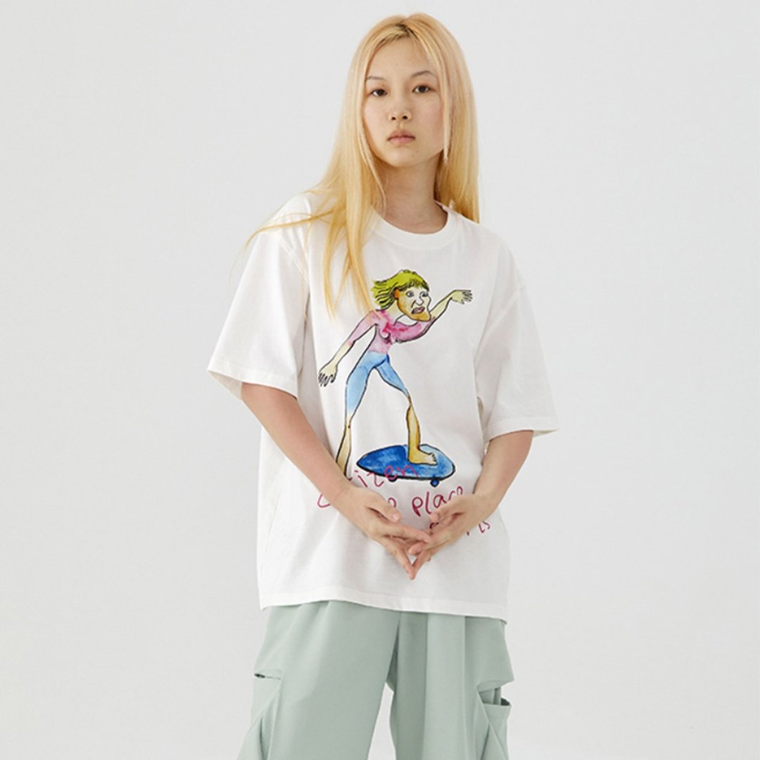 Surf On Land Print T-shirt 陆地冲浪插画T恤 白色 無性別穿搭 - 中性连帽卫衣/T 恤 - 棉．麻 白色