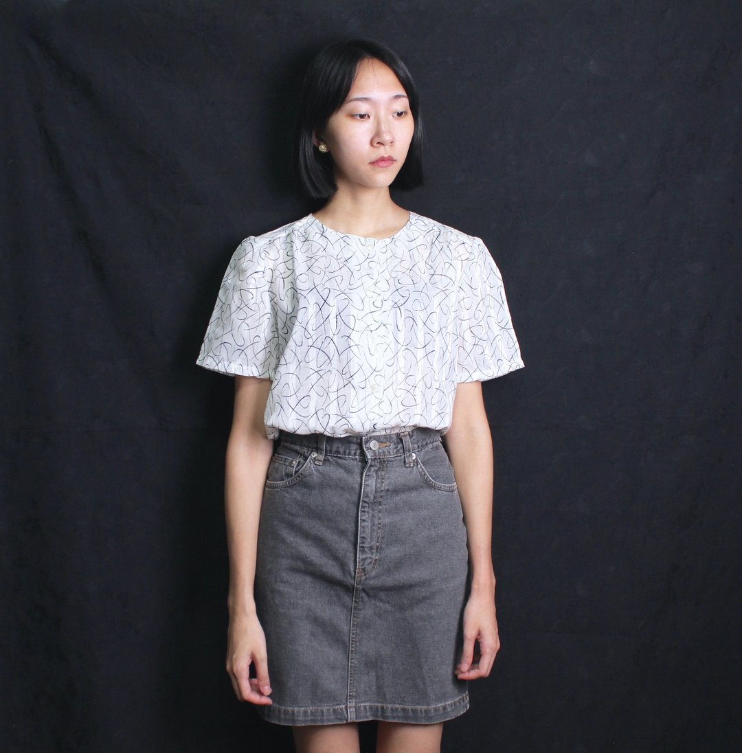 FOAK古着 /白系/涂鸦线条衬衫 - 女装衬衫 - 其他材质 