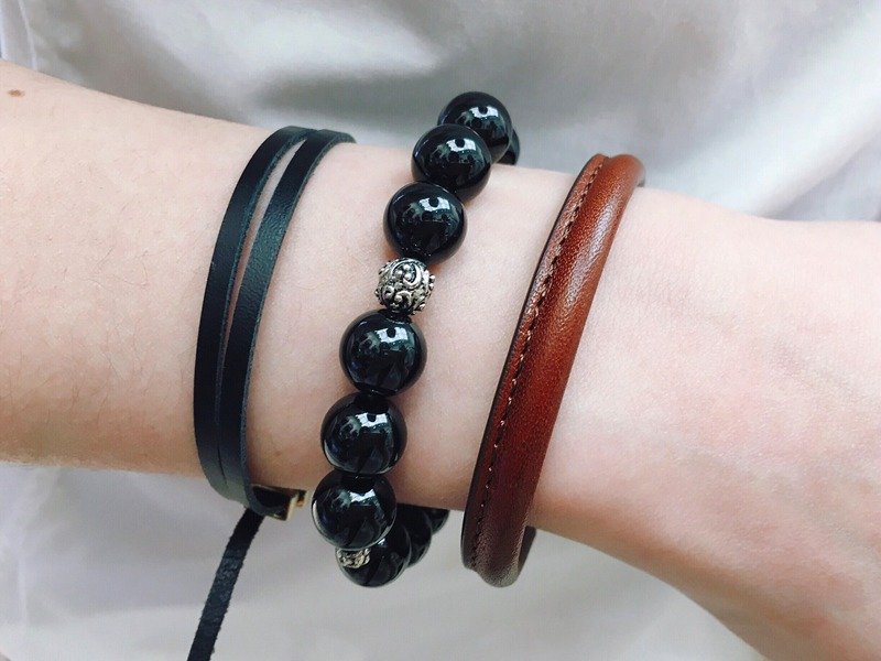 (Ofelia.)纯银天然黑碧玺手链(J90.Lorne)水晶/天然石/男链/情侣 - 手链/手环 - 宝石 黑色