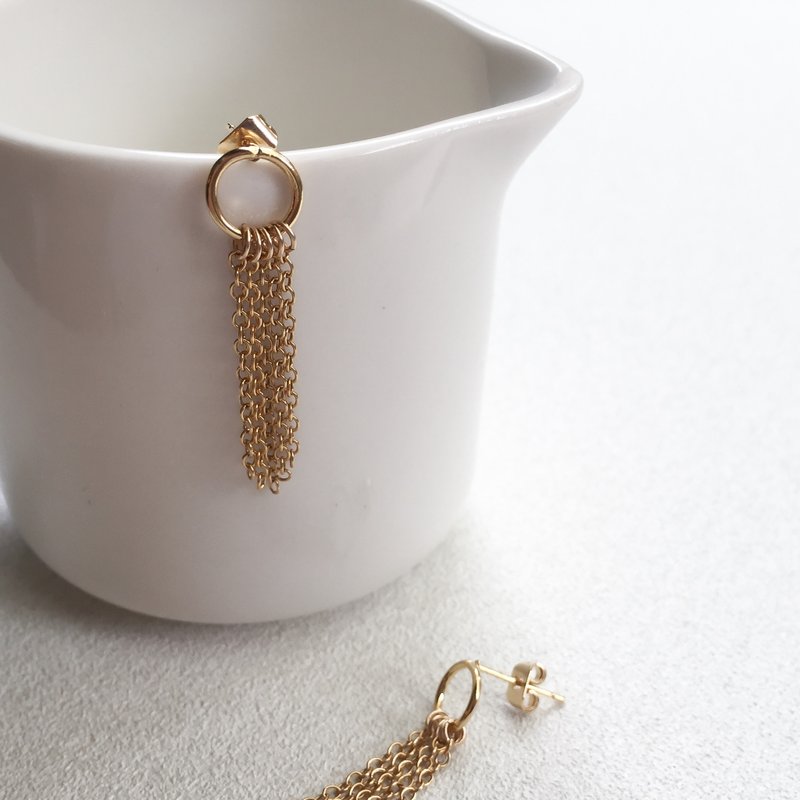 新岁。小圆圈流苏链包金耳环 - 耳环/耳夹 - 其他金属 金色