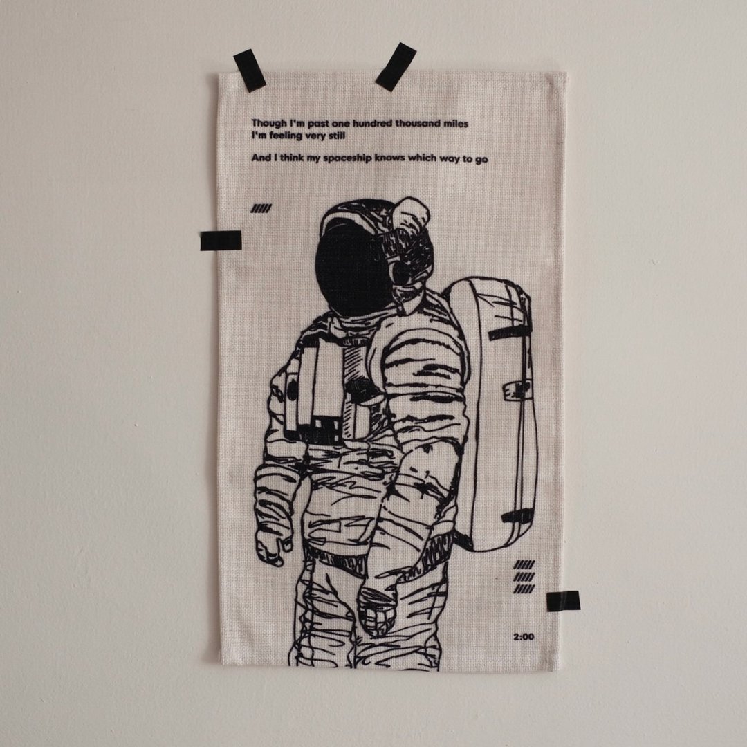 astronaut cloth poster - 海报/装饰画/版画 - 棉．麻 白色