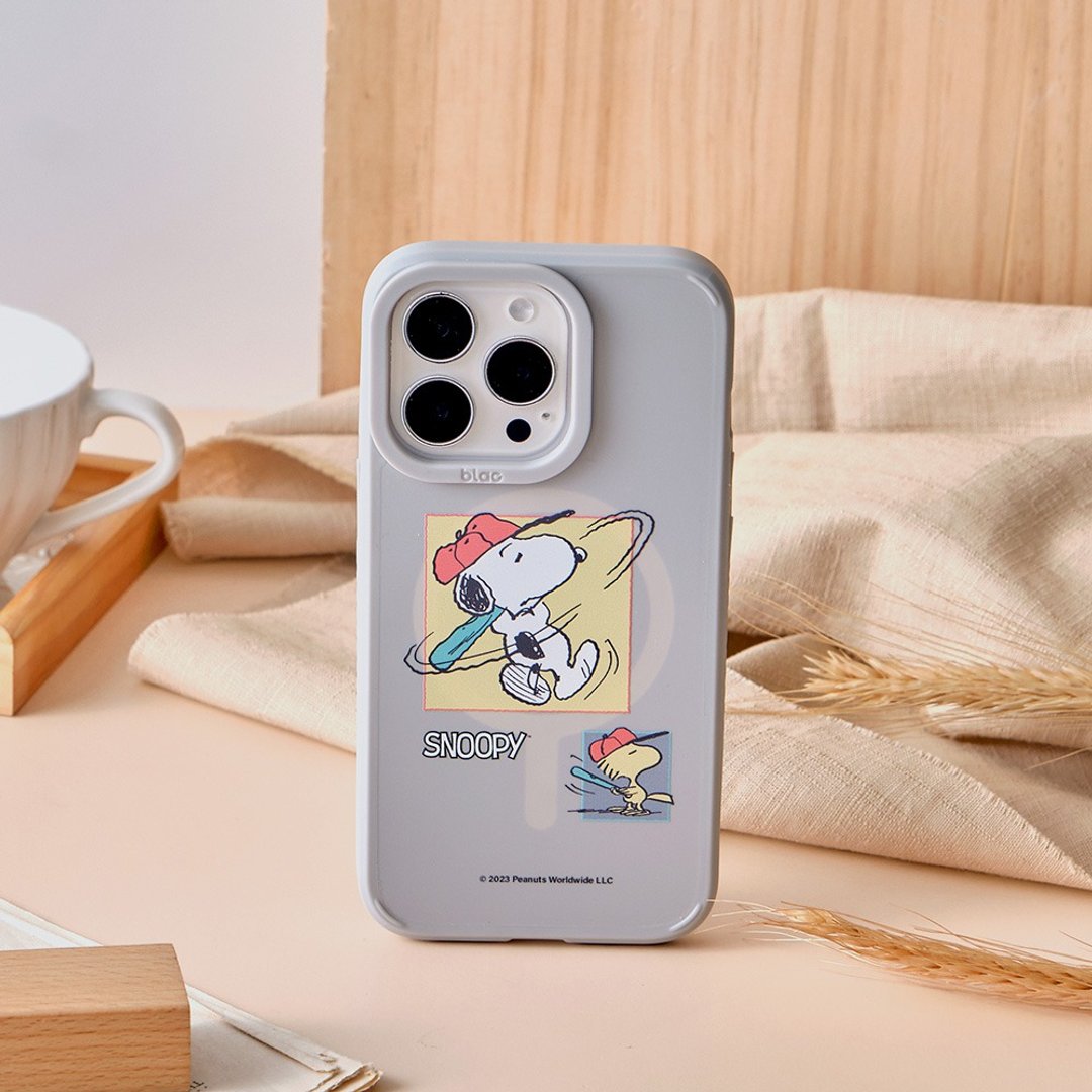 SNOOPY史努比 标准挥棒峡谷强悍MagSafe iPhone手机壳 - 手机壳/手机套 - 硅胶 多色