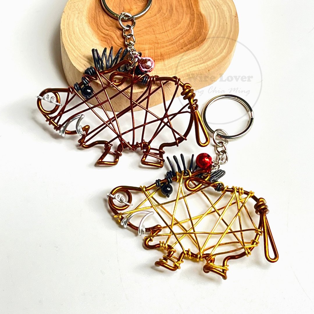 Wire lover 情铝艺术工作室 (山猪钥匙圈) - 钥匙链/钥匙包 - 铝合金 多色