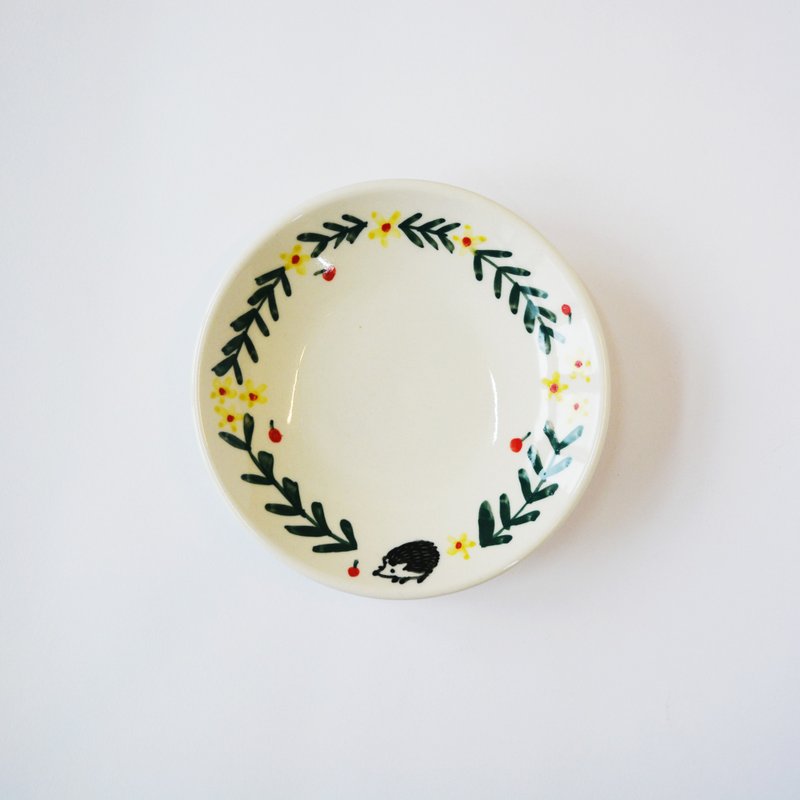 手绘小瓷盘-花圈小刺猬  - 浅碟/小碟子 - 瓷 黑色