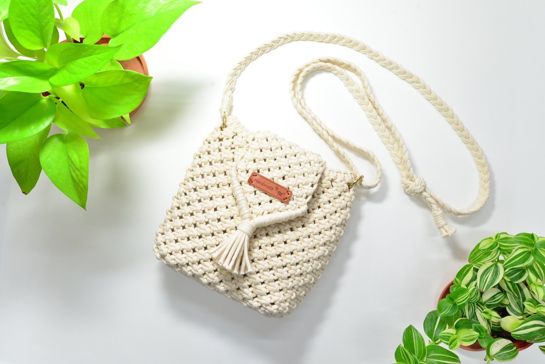 编织轻巧斜背包手提包DIY材料包 - 编织/刺绣/羊毛毡/裁缝 - 棉 白色