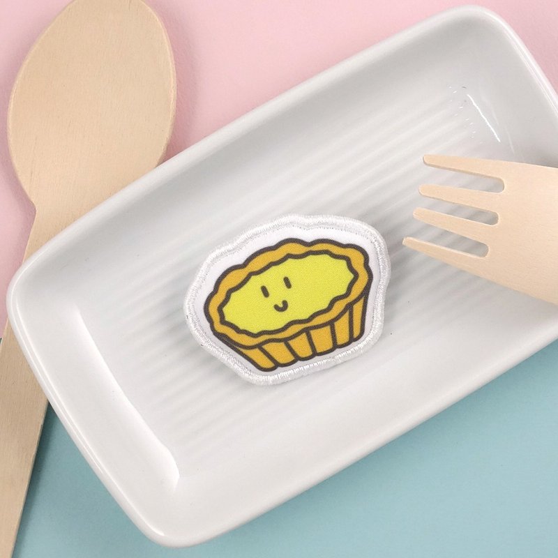 香港茶餐厅美食- (蛋挞) 布胸针/襟章(BHC11) - 胸针 - 绣线 黄色