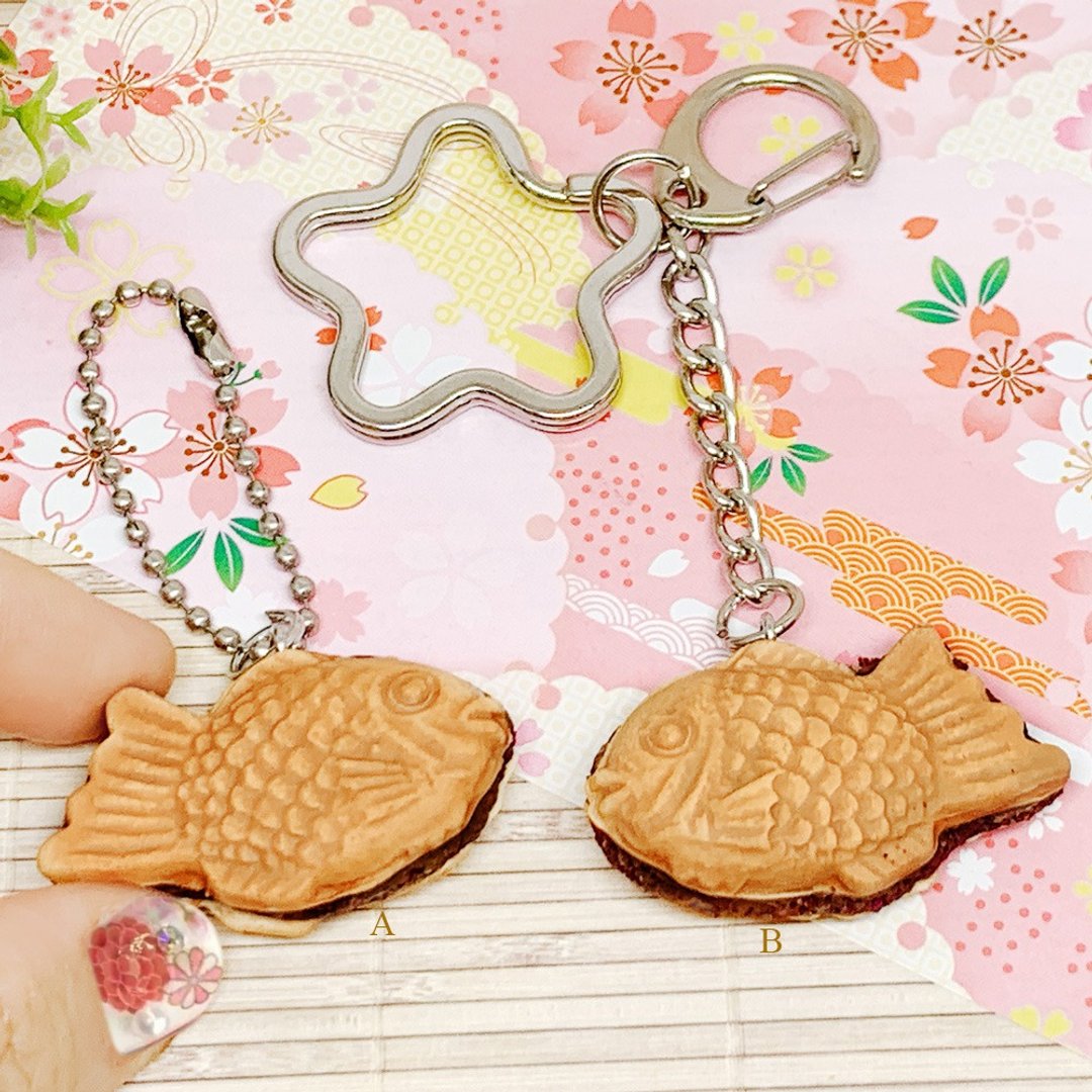 【微距食界】手作3.8cm/红豆/鲷鱼烧/吊饰/钥匙圈(单一个) - 钥匙链/钥匙包 - 粘土 多色