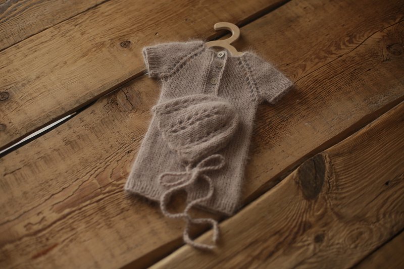 Set bonnet and romper, newborn photography props girl, knit photo prop outfit - 婴儿饰品 - 羊毛 咖啡色
