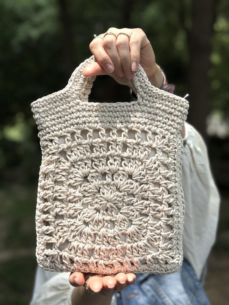 波希米亚风格手工编织手拎包 托特包 - 手提包/手提袋 - 棉．麻 白色