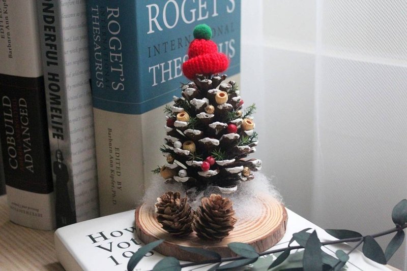 【圣诞节限定】高雄手作课程 | 松果圣诞树名片座 - 植栽 - 植物．花 