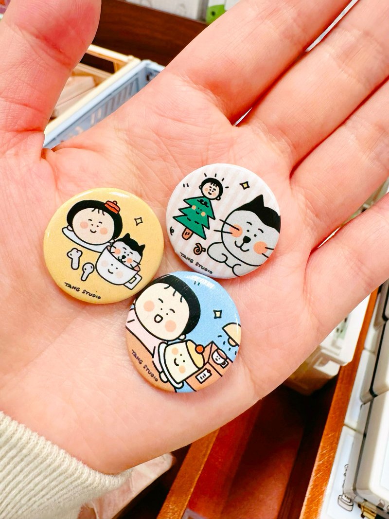 【唐小糖】迷你徽章迷你吧唧 亮膜可爱卡通徽章 - 纸胶带 - 其他材质 多色