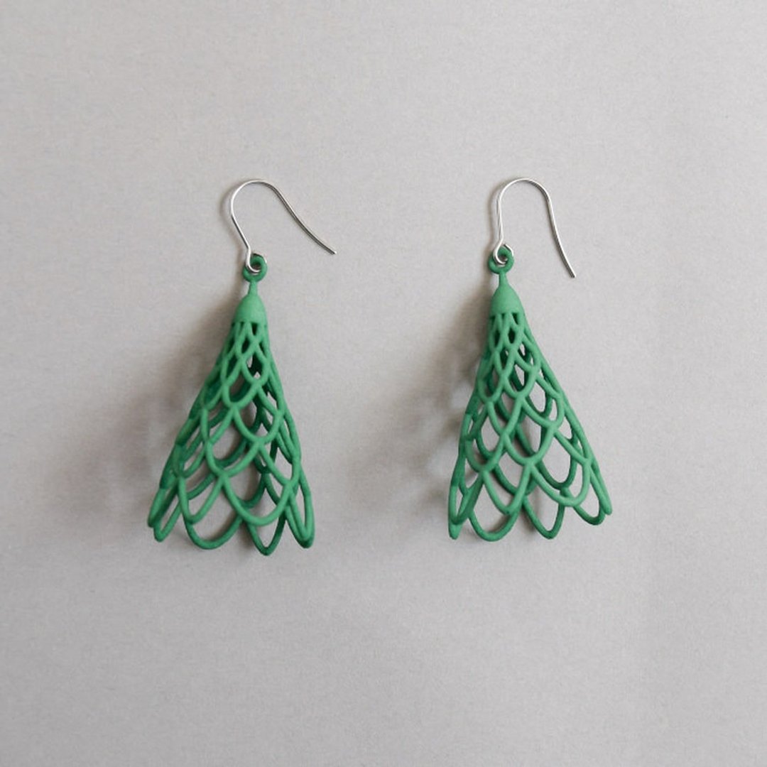 drape earrings green - 耳环/耳夹 - 塑料 绿色
