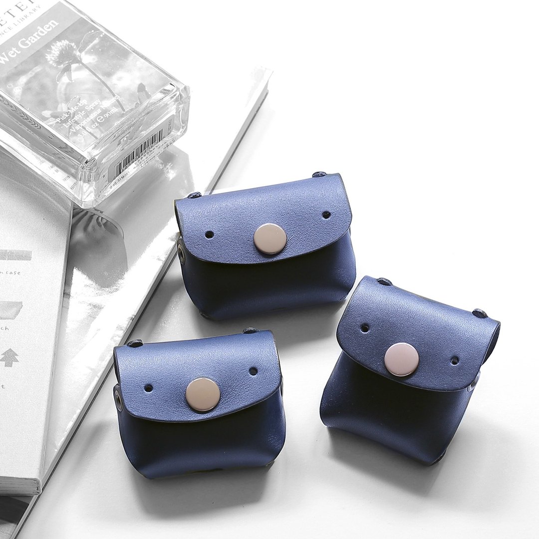 常见的Goody Tre 海军蓝真皮革手工 AirPods 3 保护套 - 数码小物 - 真皮 蓝色