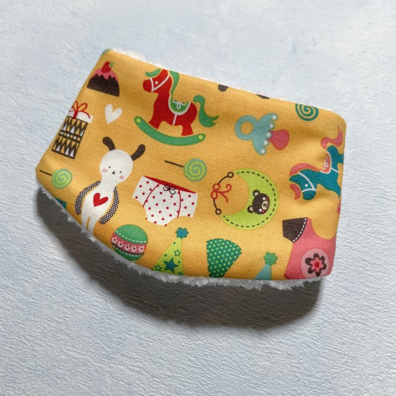 毛绒保暖宠物脖围 宠物围巾 -- 宝宝玩具 - 项圈/牵绳 - 棉．麻 黄色