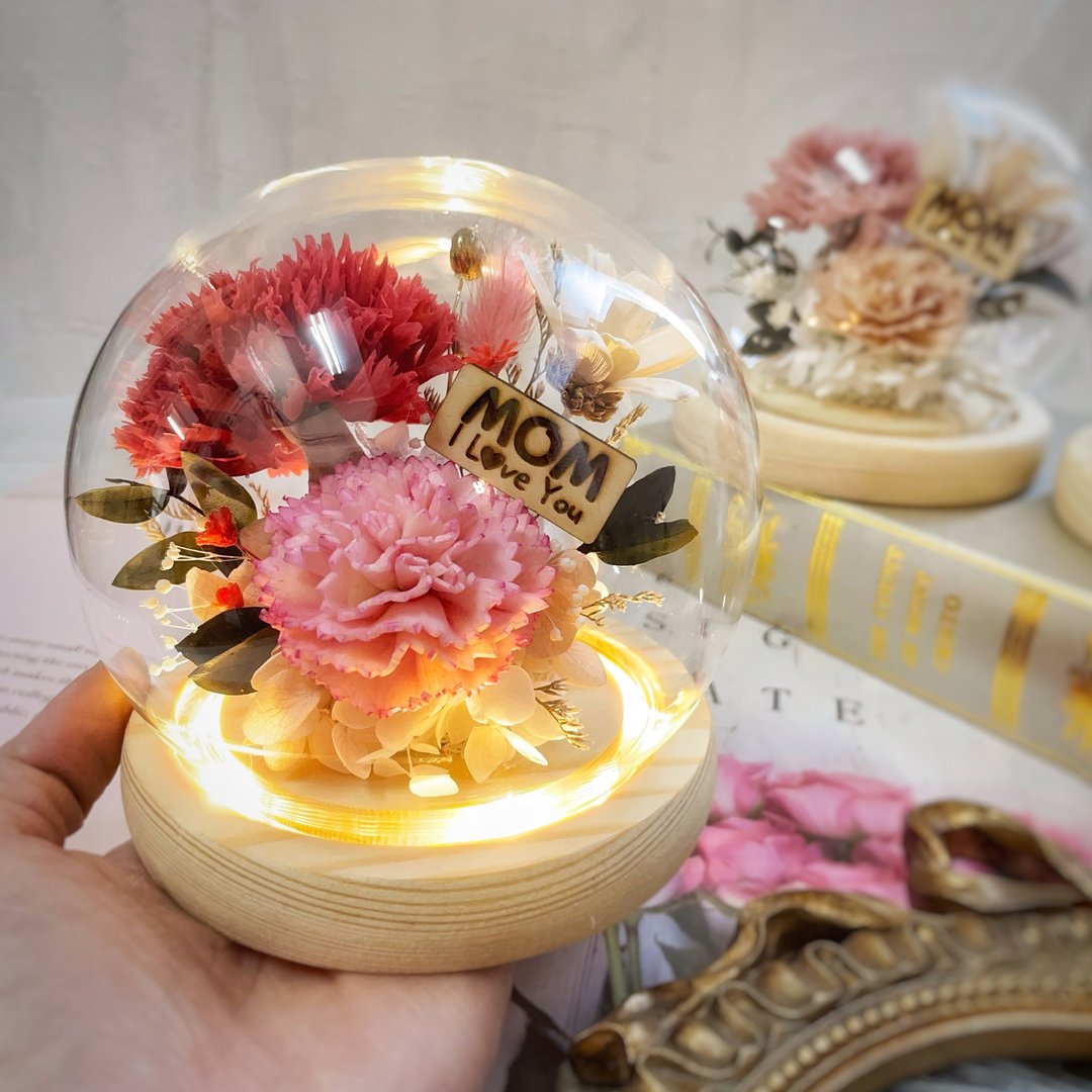 妈咪康乃馨魔法球  随机赠小卡 永生花 康乃馨 母亲节礼物 生日礼 - 干燥花/捧花 - 植物．花 多色