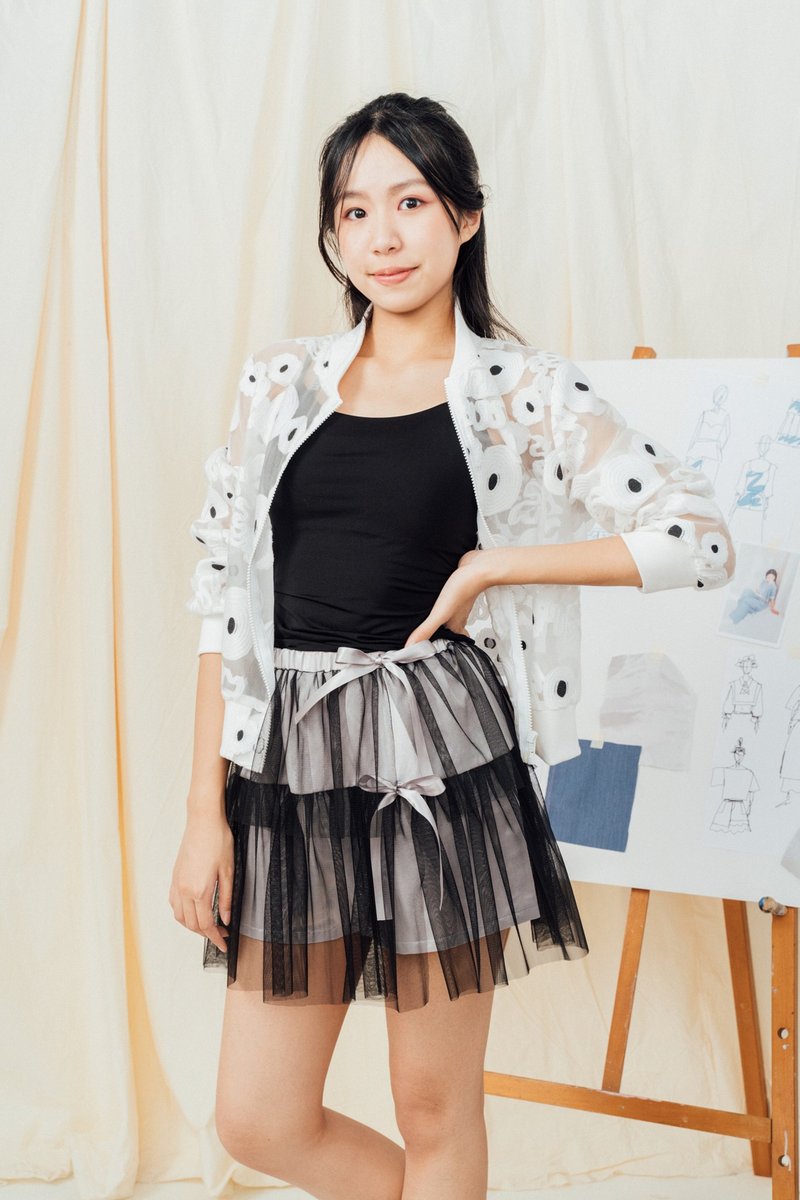 微透肤刺绣泡泡外套 - 女装休闲/机能外套 - 其他材质 白色