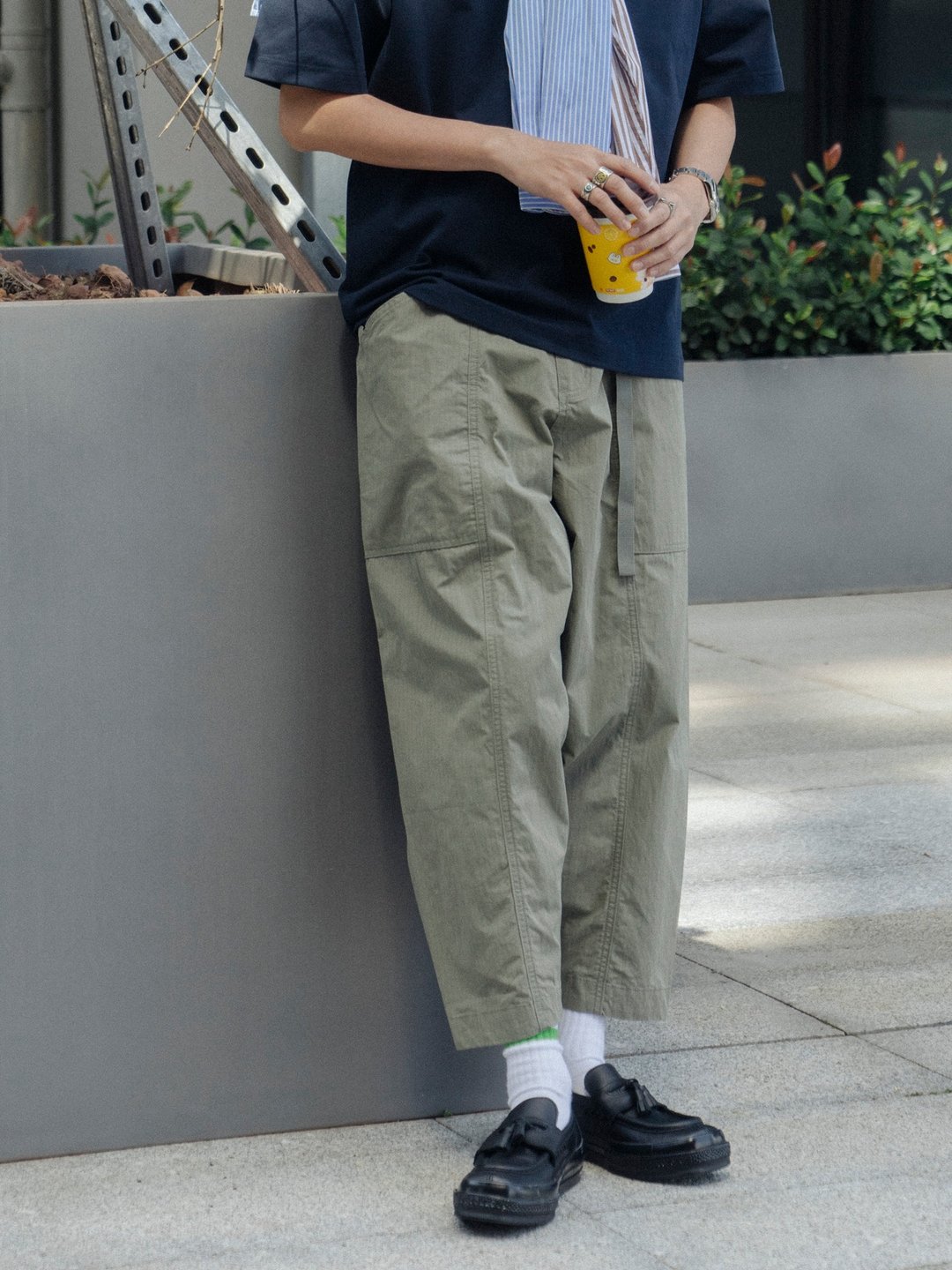 PANTS 夏季速乾透氣日系紋理質感多袋氣球褲 戶外山系寬鬆9分褲 - 男士长裤 - 棉 绿色