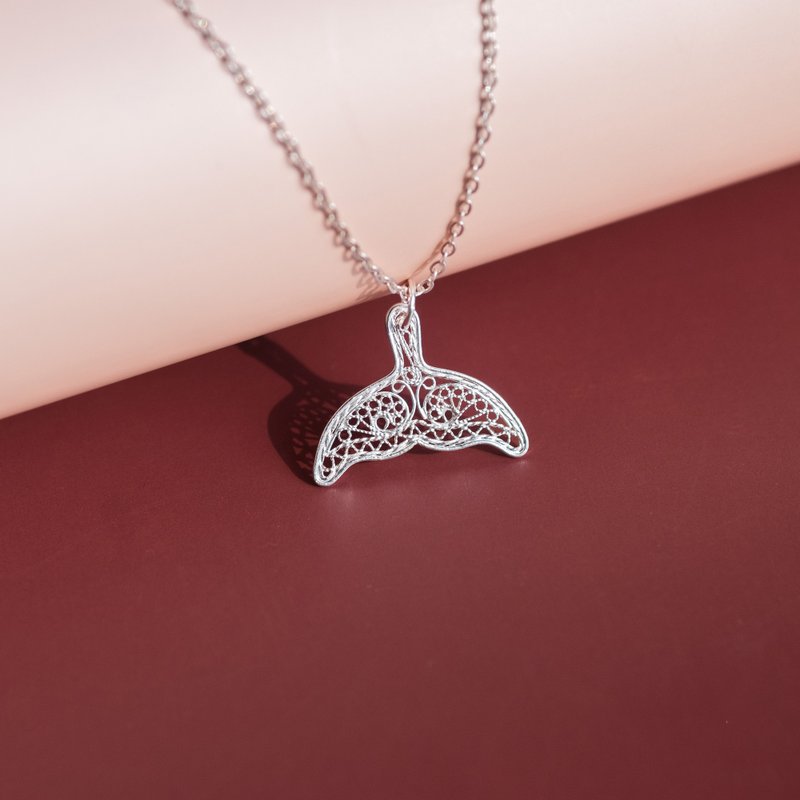 Handmade Whale Tail Necklace Silver Filigree AG999 | Jewelry Art Studio - 项链 - 银 银色