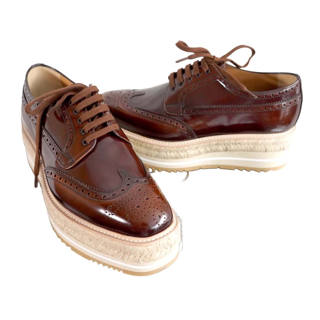 PRADA Chaussures Oxford à Semelle Épaisse en Cuir Marron a - 男款牛津鞋/乐福鞋 - 真皮 咖啡色
