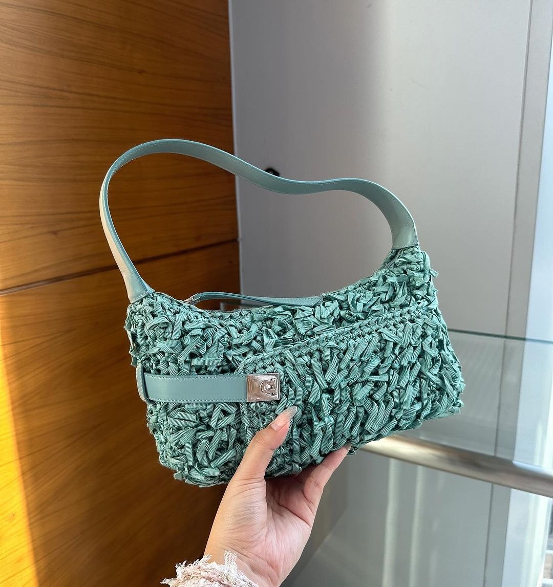 中古包 Ferragamo菲拉格慕 天蓝色彩带水饺包 - 手提包/手提袋 - 其他材质 蓝色