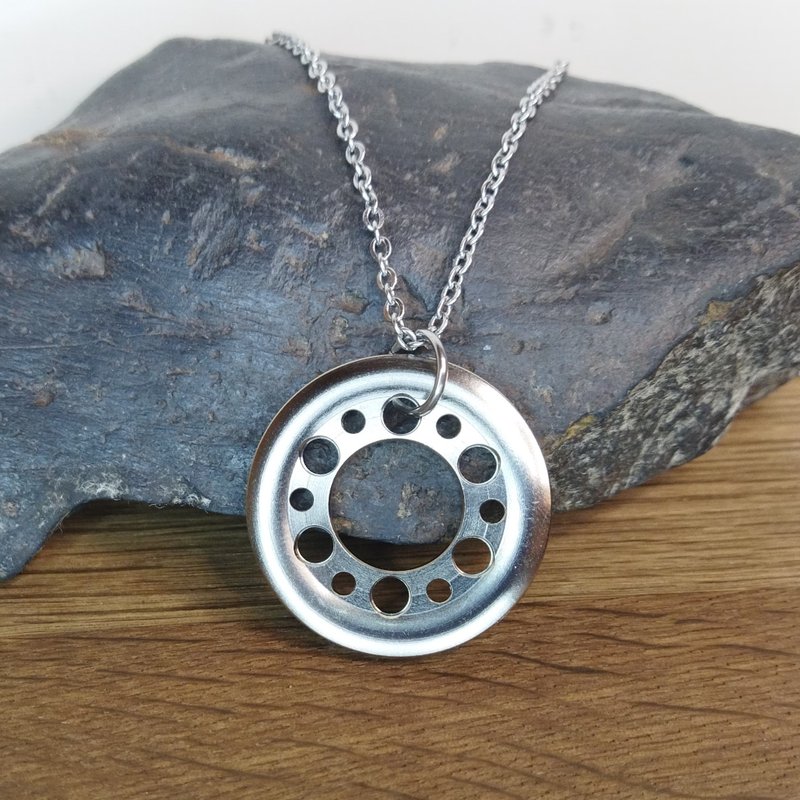 男士科幻项链。 赛博朋克项链回收。 垃圾项链。 - 项链 - 不锈钢 银色