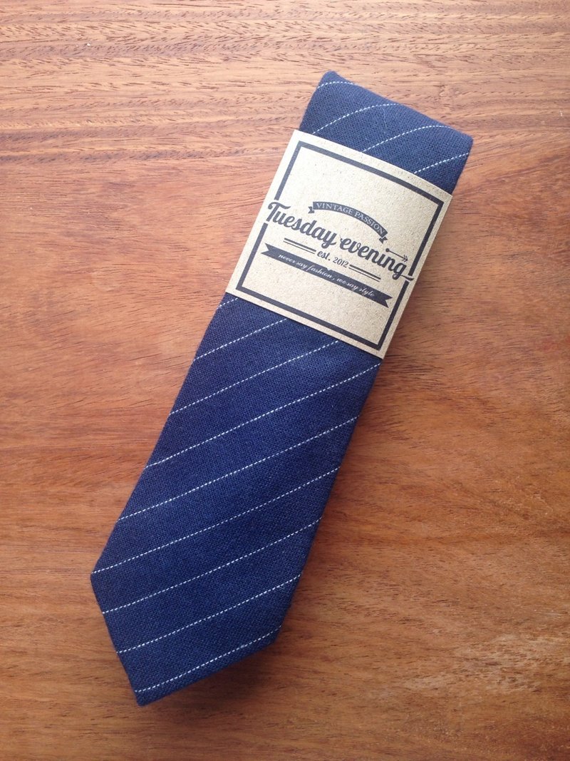 Necktie Navy Blue Stripe - 领带/领带夹 - 棉．麻 蓝色