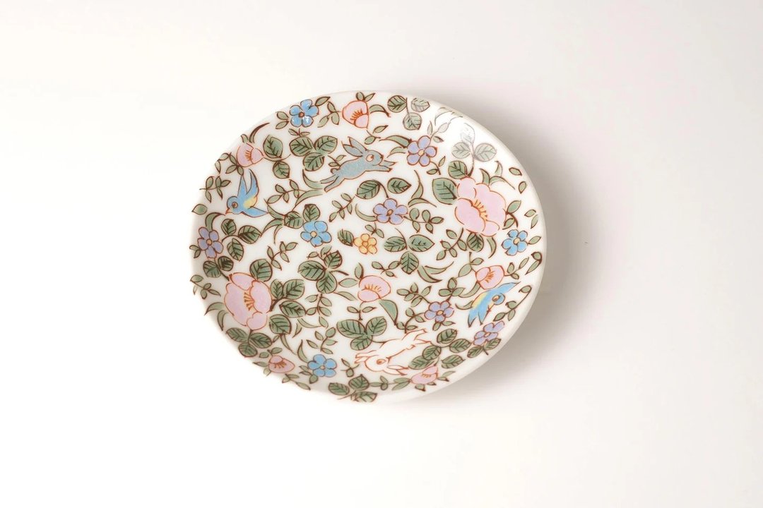 【现货】日本进口九谷烧艺术小盘 10.4cm - 花与兔 川合孝知绘 - 盘子/餐盘/盘架 - 瓷 粉红色