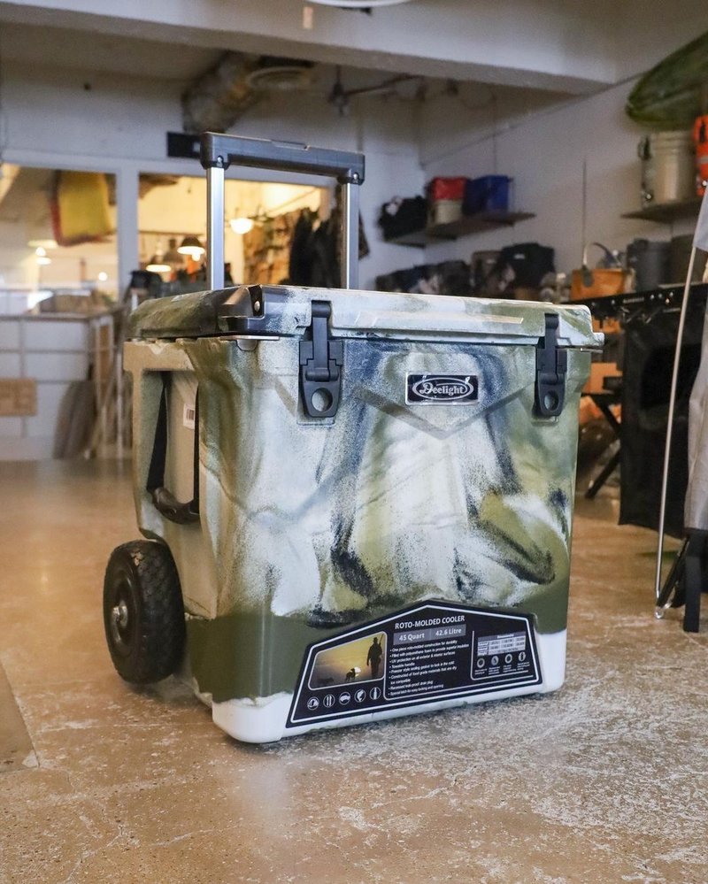 日本Deelight 42.5L 户外风格冰桶.拉杆拖轮式冰桶.迷彩2色可选 - 露营用品 - 其他材质 多色