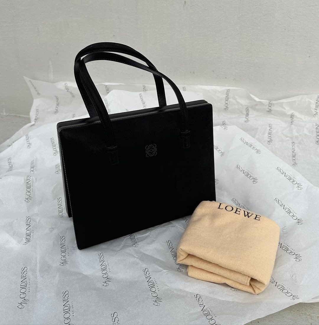 中古包 Loewe罗威 特别版博物馆系列 - 手提包/手提袋 - 真皮 黑色