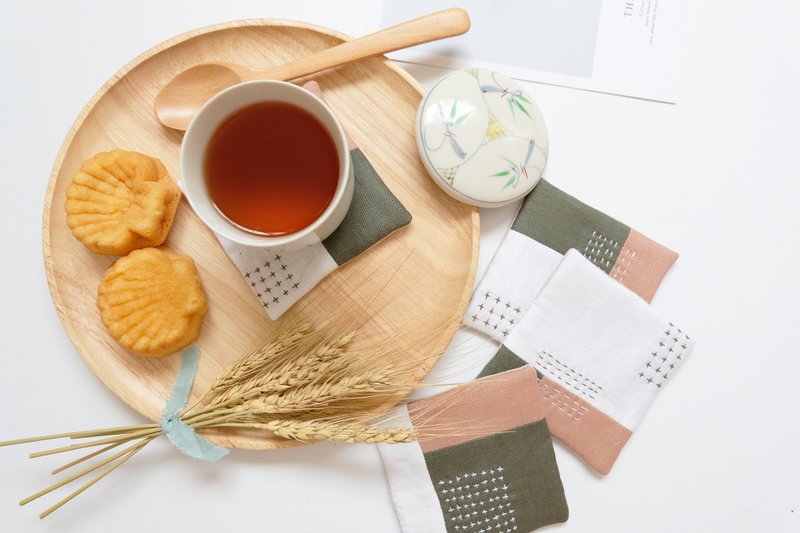 Little Things Coaster Set 008 - Olive Peach (4 Pieces /Set ) - 杯垫 - 棉．麻 粉红色