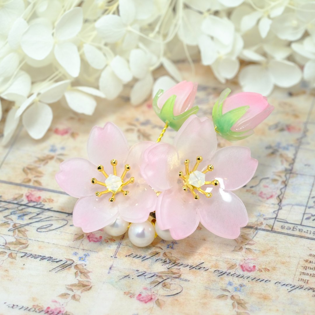 樱花花蕾胸针 -粉红色-【等待自己的春天】 - 胸针 - 树脂 粉红色