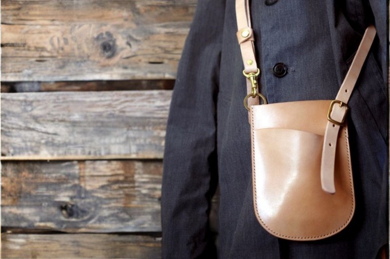 真皮智能手机袋钱包 - 侧背包/斜挎包 - 真皮 白色