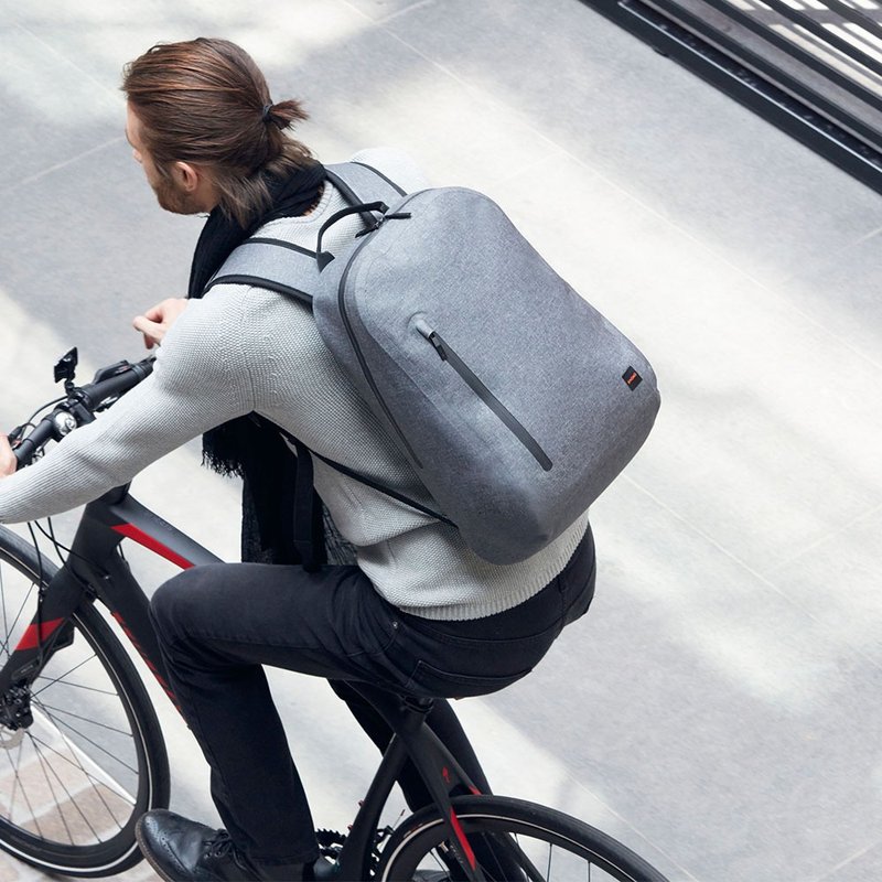 【清仓惊喜】Harpsden 14寸笔电包 后背包 书包 防水包 - 电脑包 - 尼龙 灰色